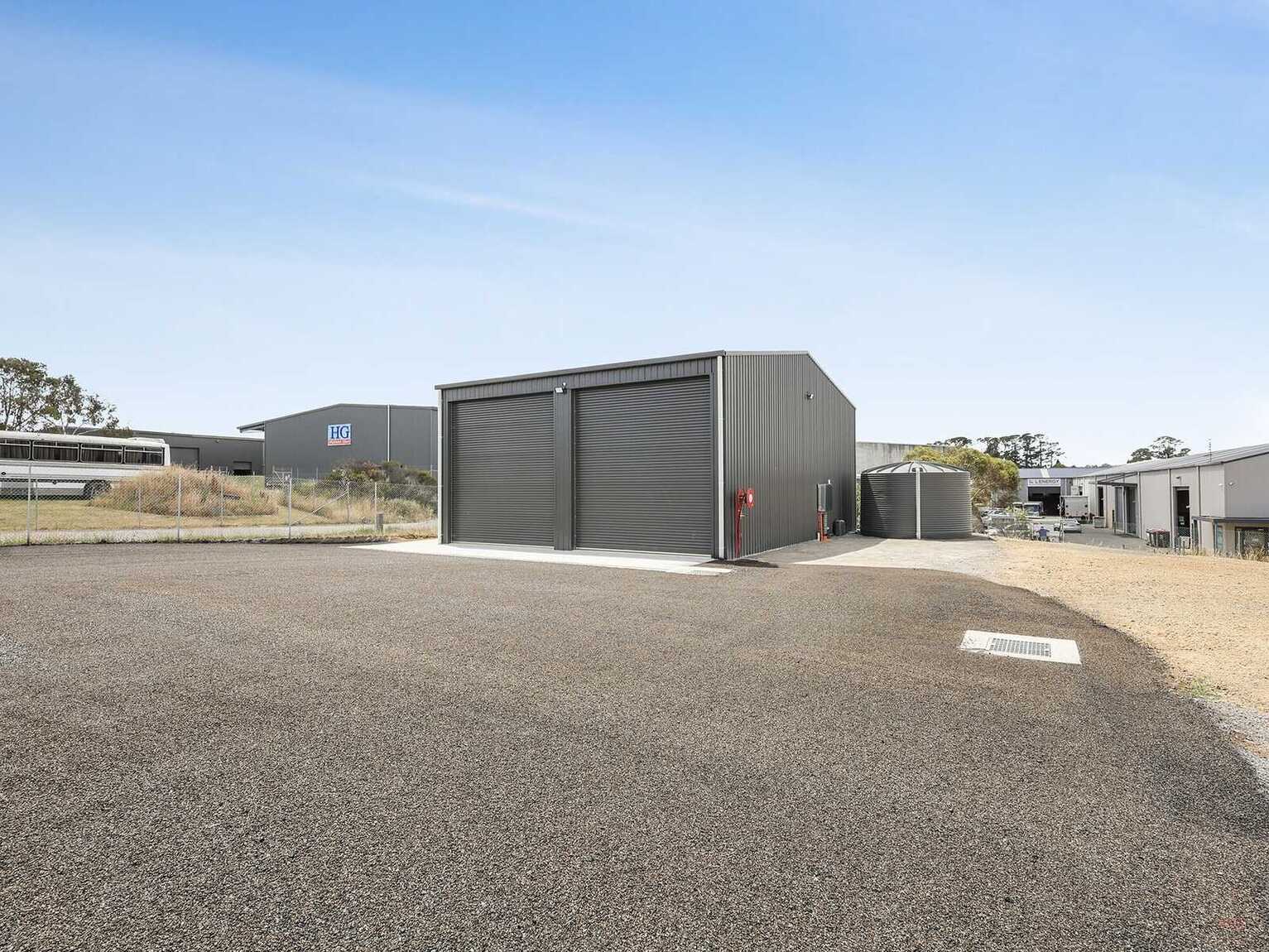 1-3/15 Old Dairy Close Moss Vale