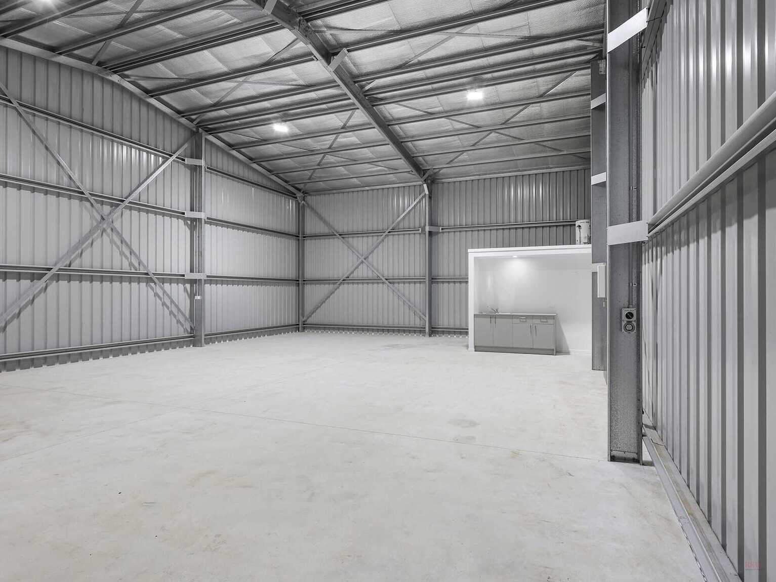 1-3/15 Old Dairy Close Moss Vale