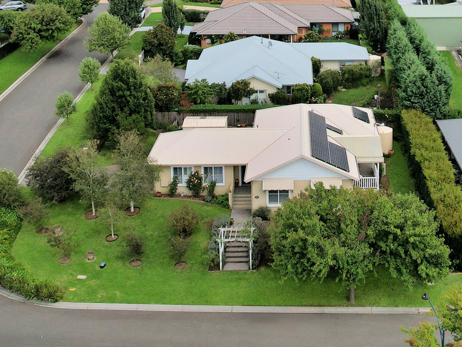 2 Lansdown Place Moss Vale