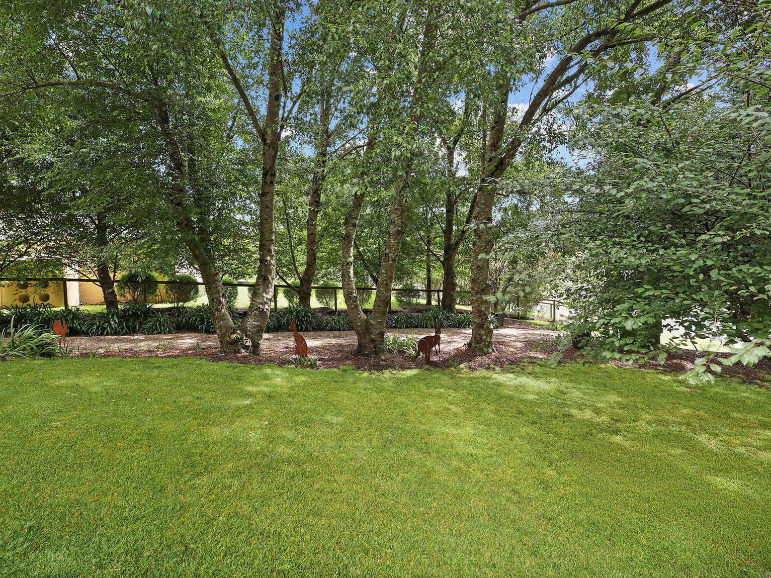 9 Farnborough Drive Moss Vale
