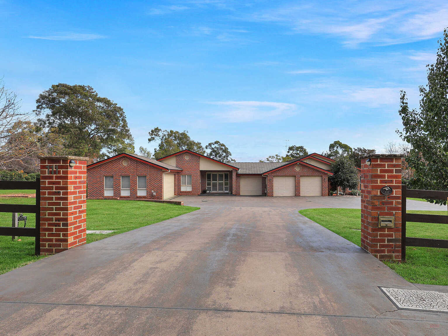 111 Werombi Road Grasmere 111 Werombi Road Grasmere
