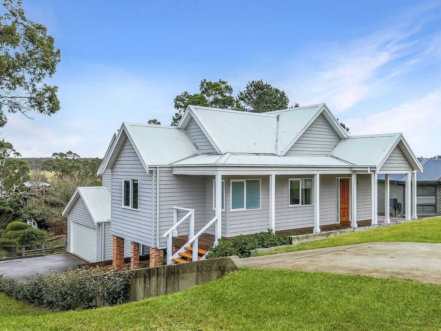 12 Rochester Drive Bundanoon