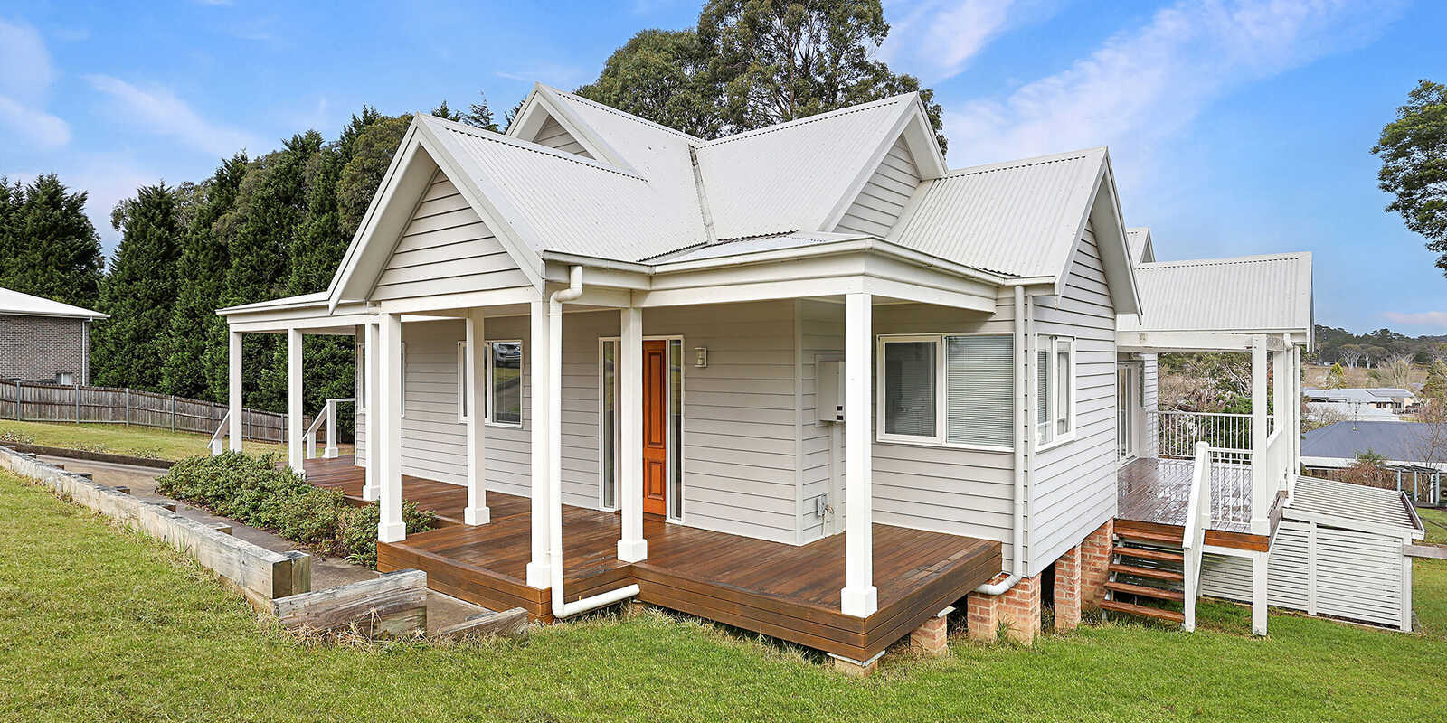 12 Rochester Drive Bundanoon