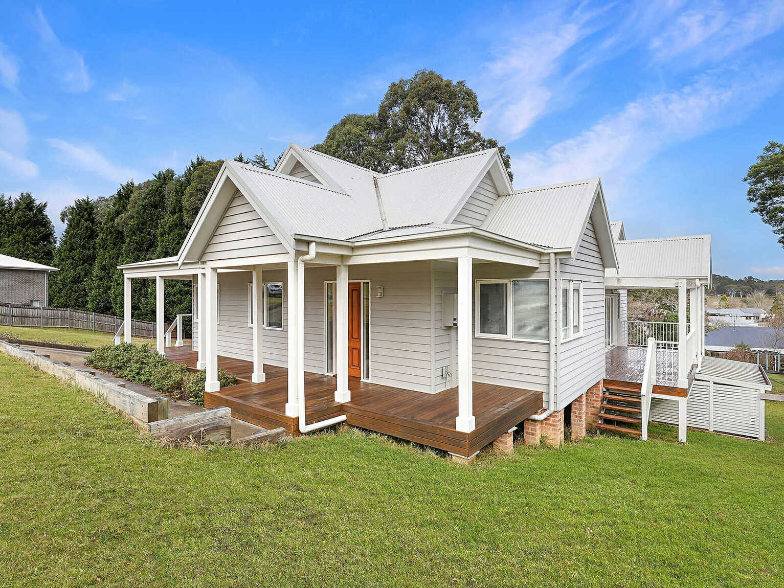 12 Rochester Drive Bundanoon