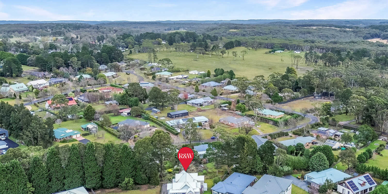 12 Rochester Drive Bundanoon