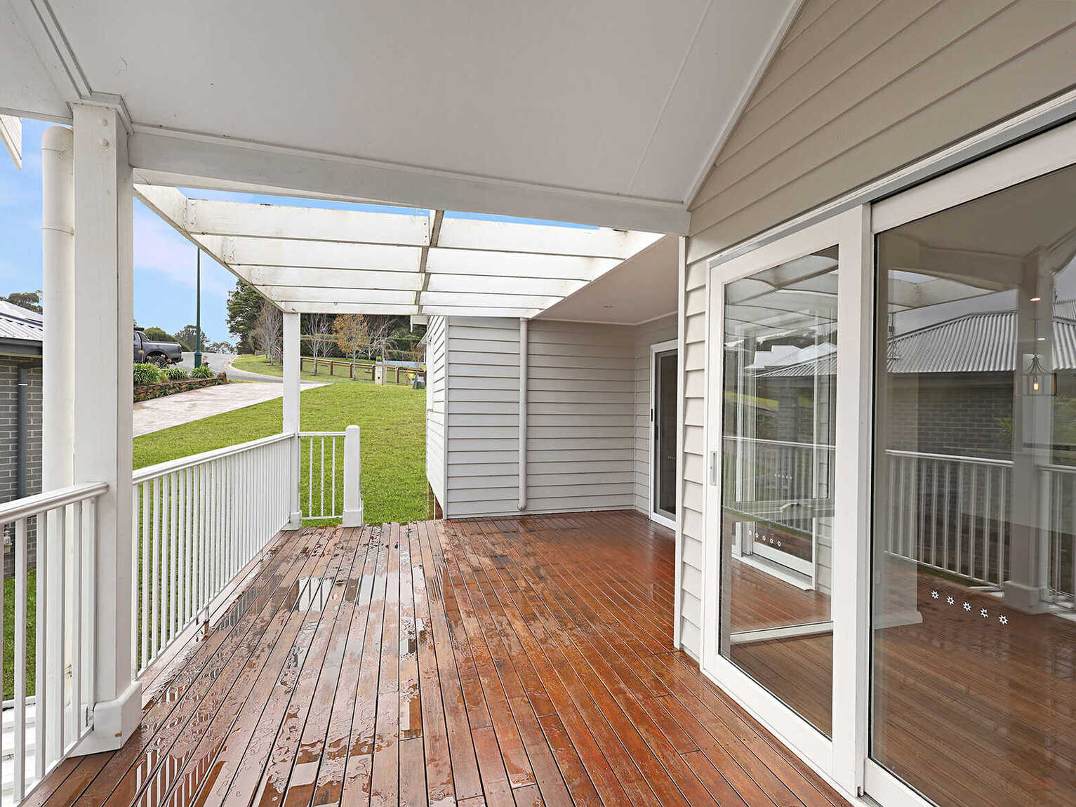 12 Rochester Drive Bundanoon