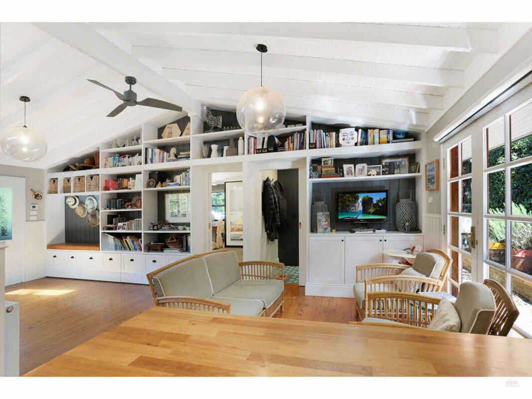 45 School Lane Exeter