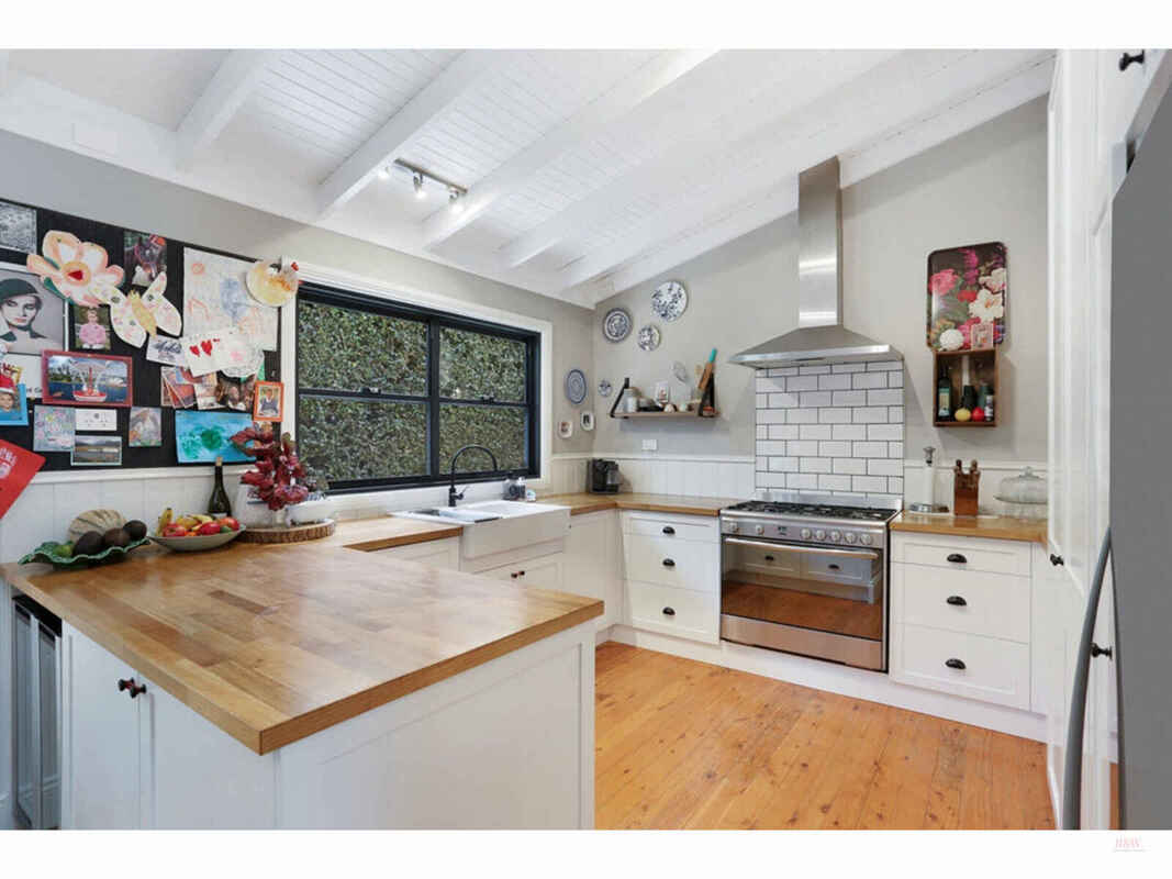 45 School Lane Exeter