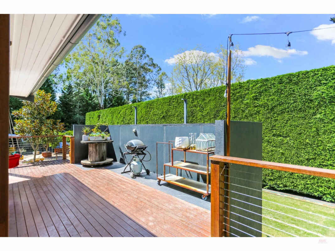 45 School Lane Exeter