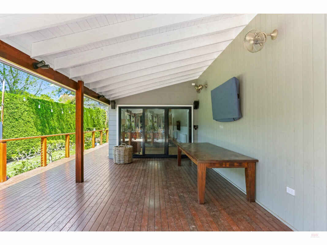 45 School Lane Exeter