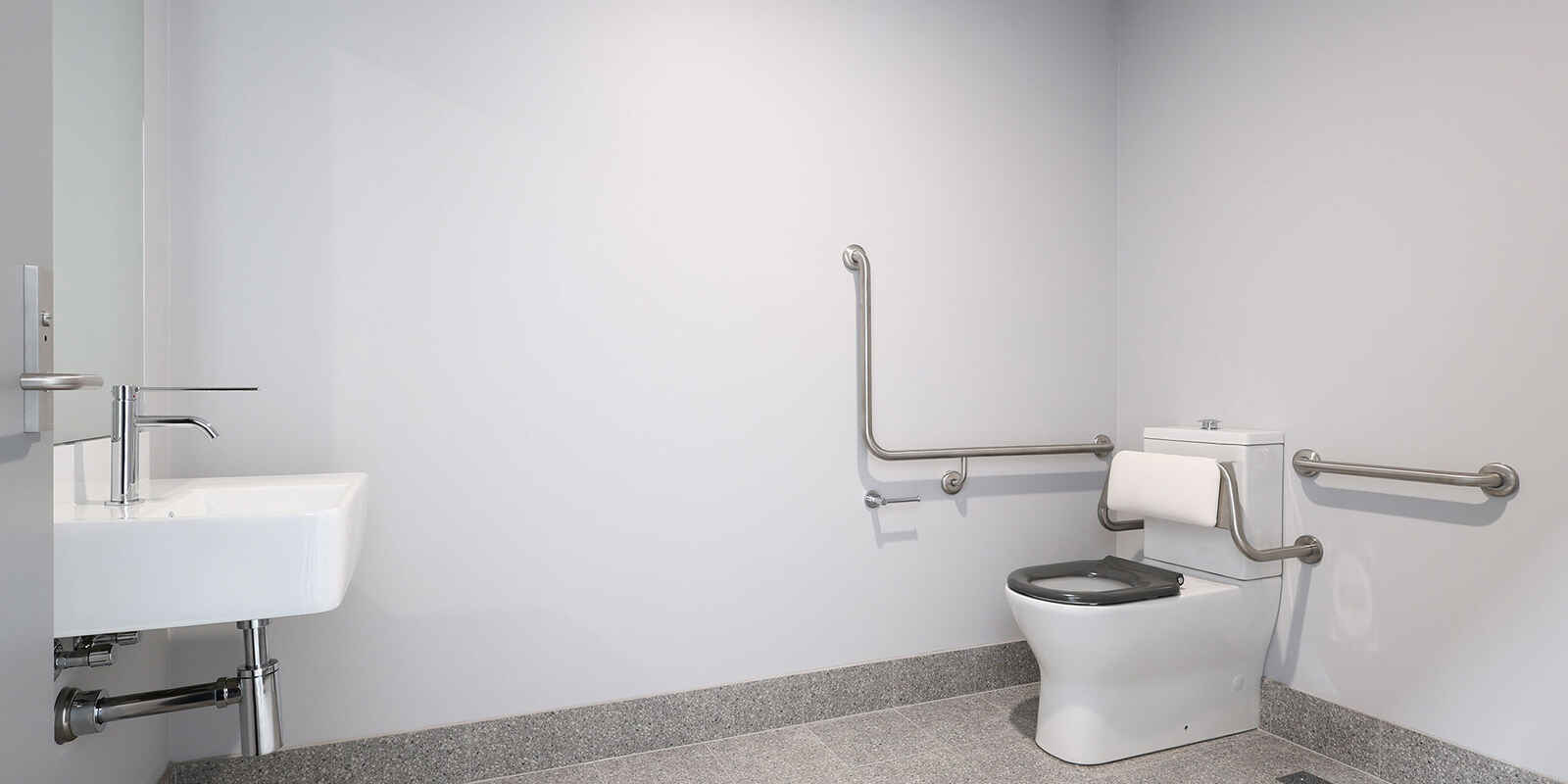 9/2 Red Fields Road Moss Vale