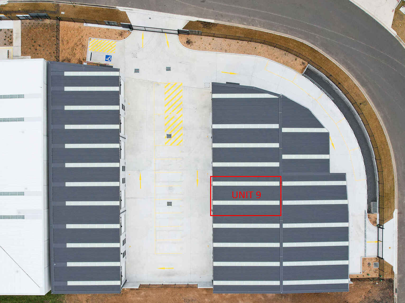 9/2 Red Fields Road Moss Vale