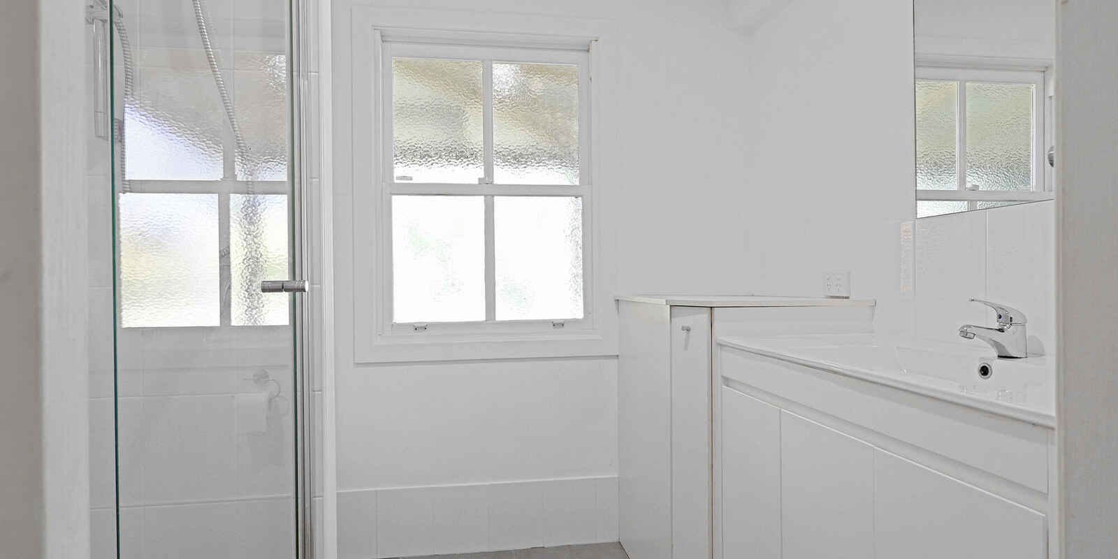 12-14 Middle Road Exeter