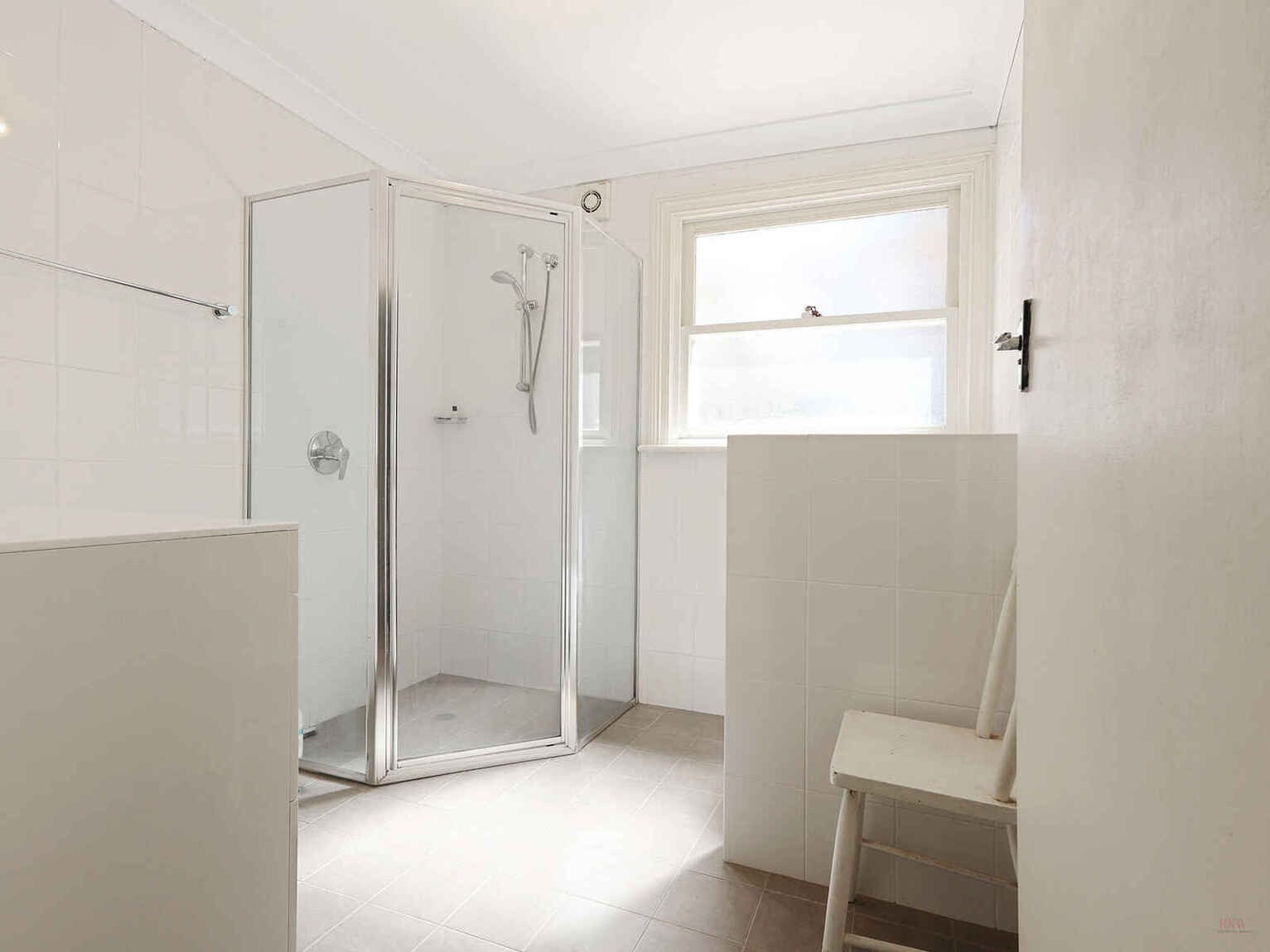 12-14 Middle Road Exeter