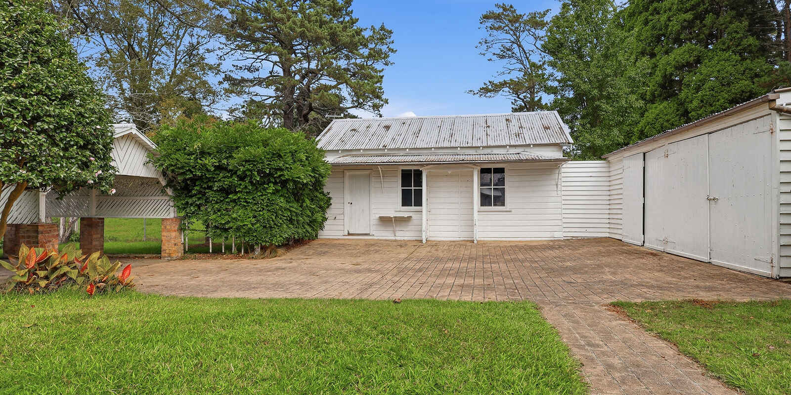 'Inverary' 7310 Illawarra Highway Sutton Forest 'Inverary' 7310 Illawarra Highway Sutton Forest