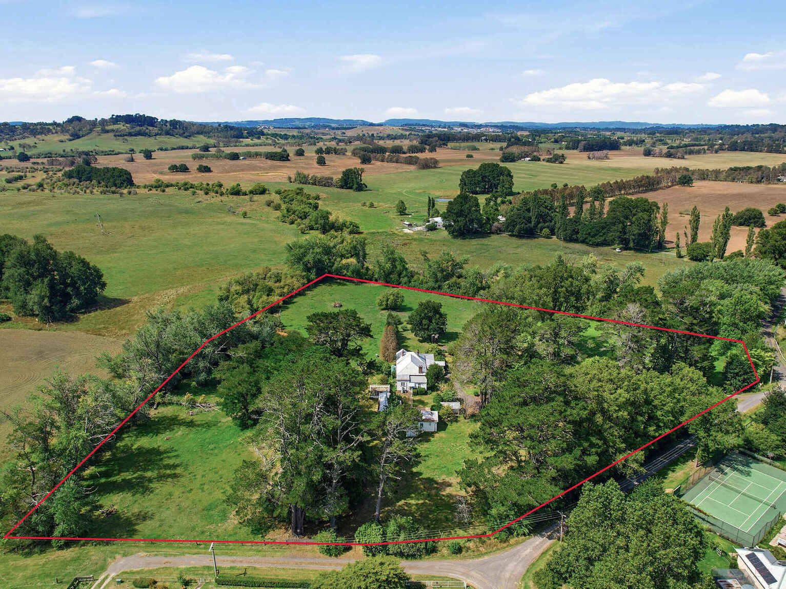 'Inverary' 7310 Illawarra Highway Sutton Forest 'Inverary' 7310 Illawarra Highway Sutton Forest