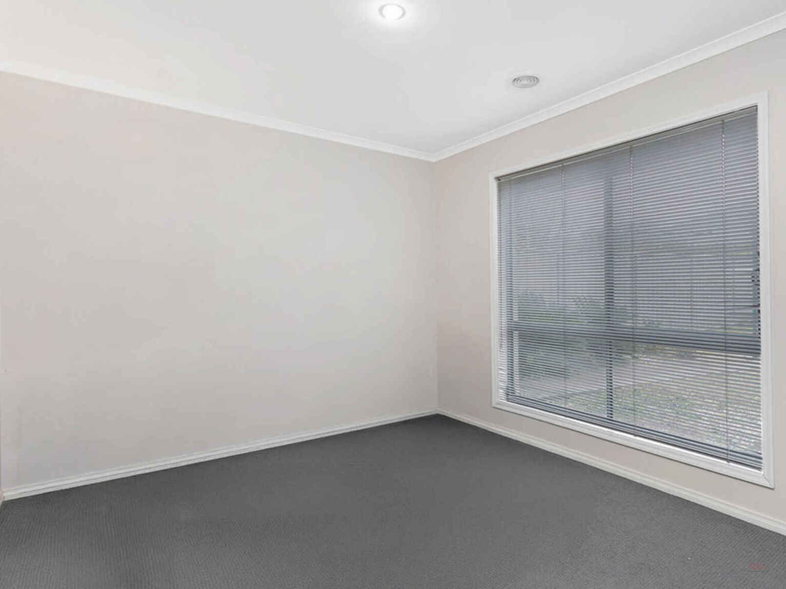 212 Kaitlers Road Springdale Heights