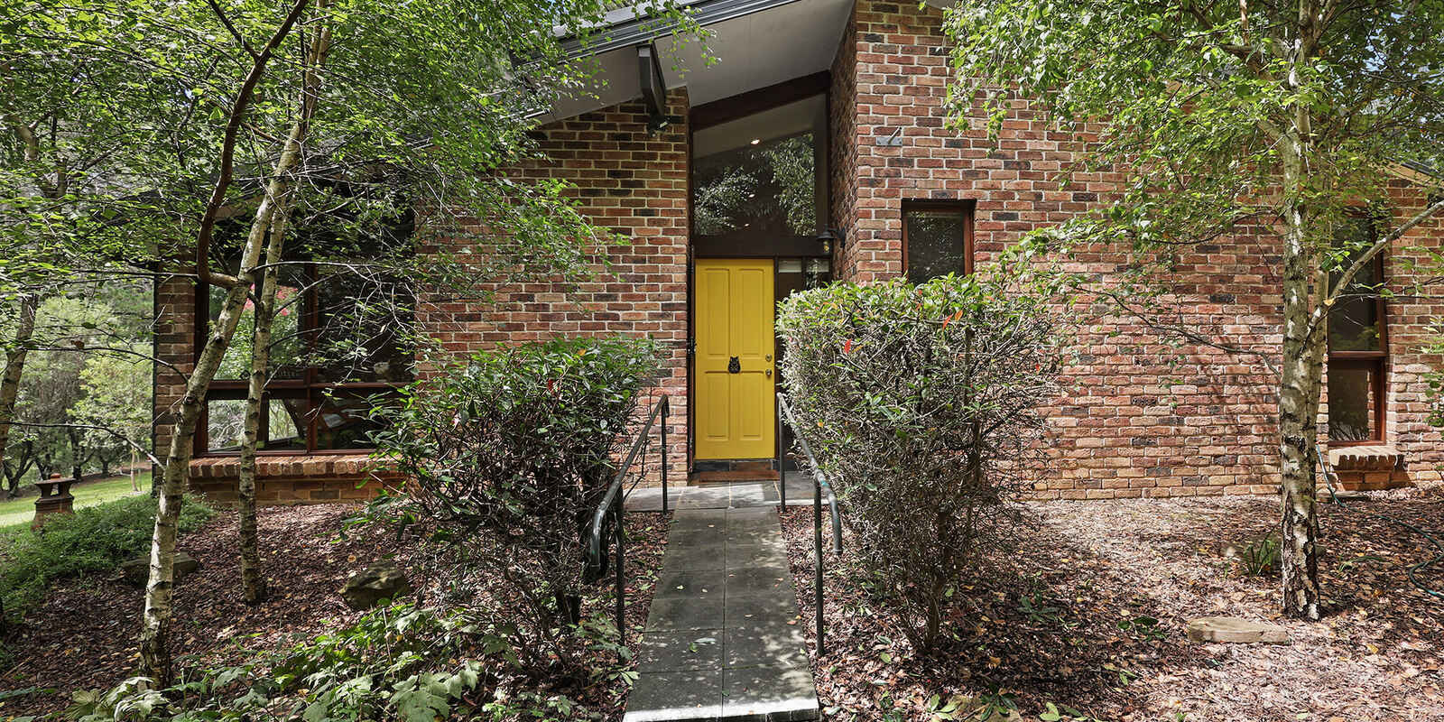 9 Farnborough Drive Moss Vale 9 Farnborough Drive Moss Vale