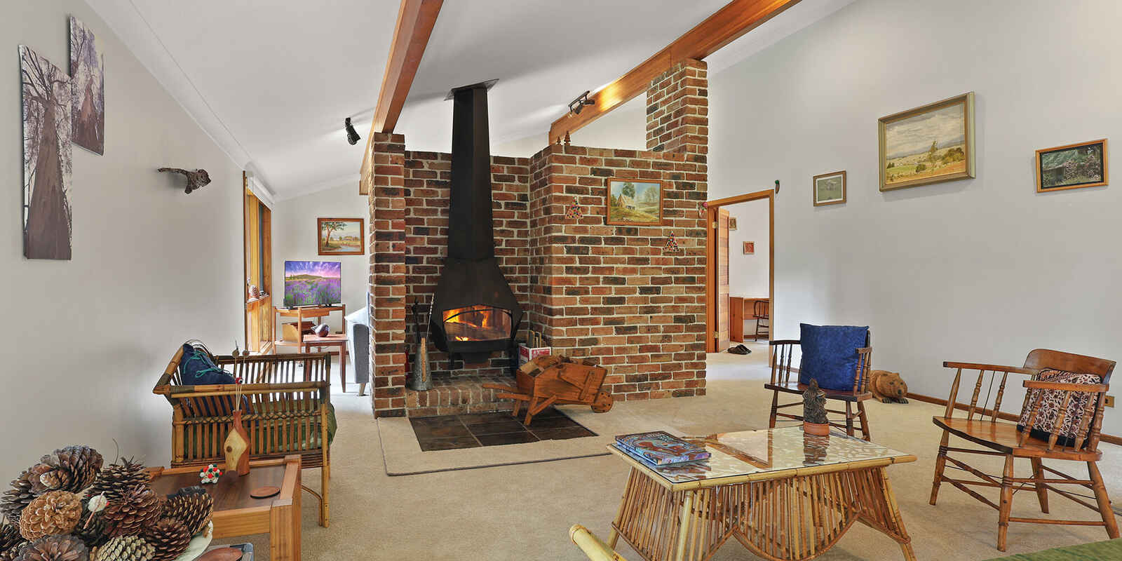 9 Farnborough Drive Moss Vale 9 Farnborough Drive Moss Vale