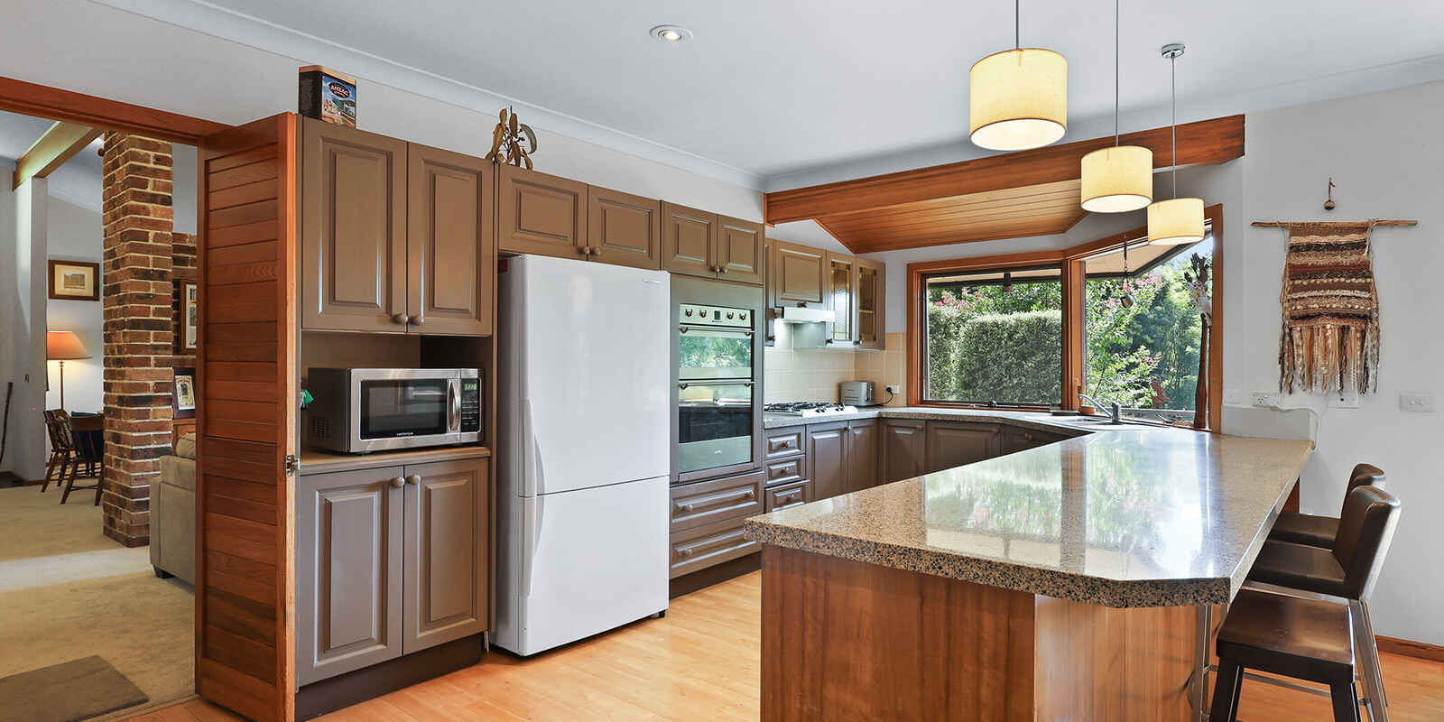 9 Farnborough Drive Moss Vale 9 Farnborough Drive Moss Vale