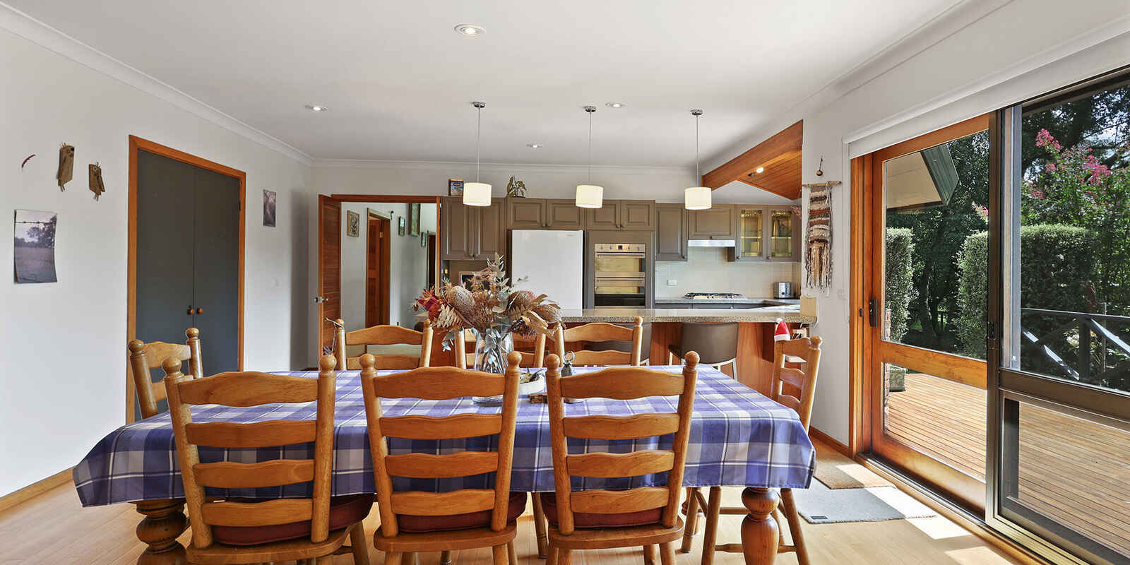 9 Farnborough Drive Moss Vale 9 Farnborough Drive Moss Vale