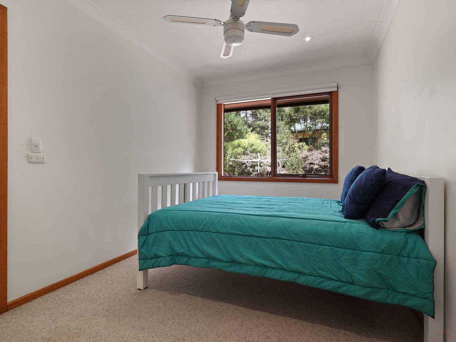 9 Farnborough Drive Moss Vale 9 Farnborough Drive Moss Vale