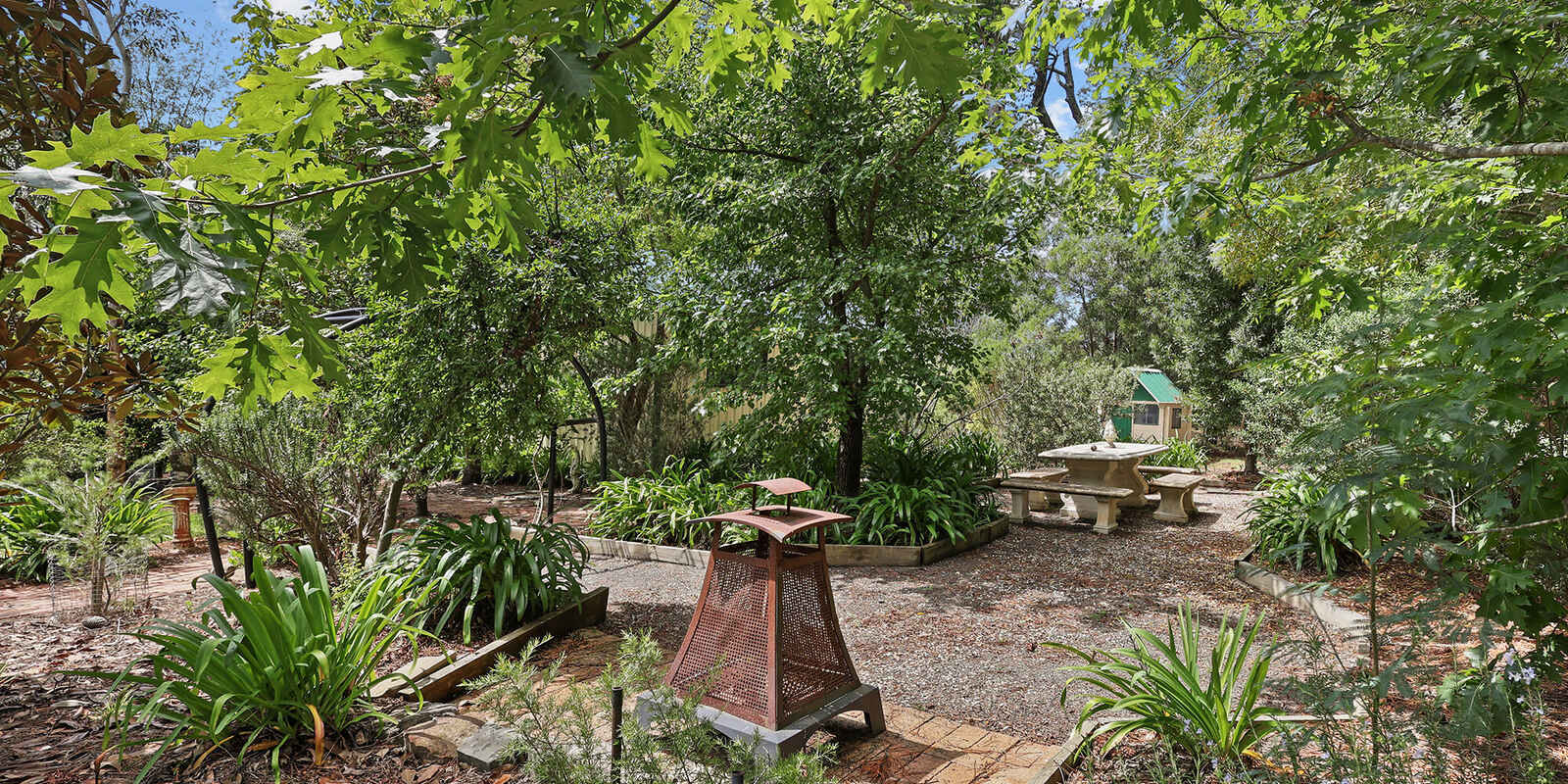 9 Farnborough Drive Moss Vale 9 Farnborough Drive Moss Vale