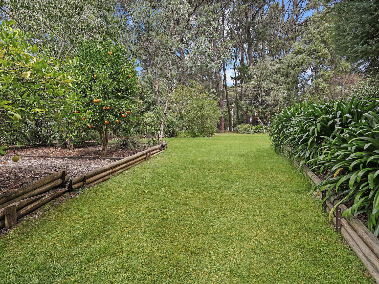 9 Farnborough Drive Moss Vale 9 Farnborough Drive Moss Vale