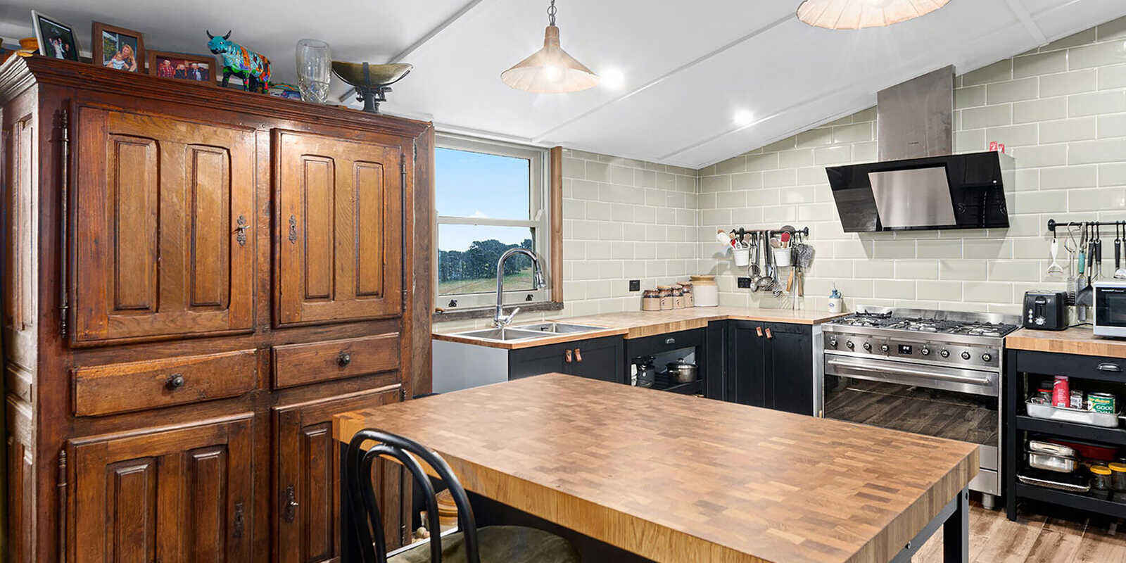 'The Grange' 581 Greenhills Road Berrima 'The Grange' 581 Greenhills Road Berrima