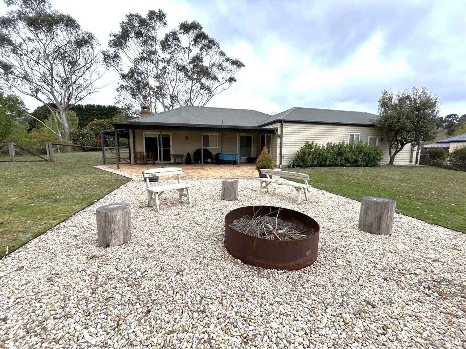 35 Bromhall Road Bundanoon
