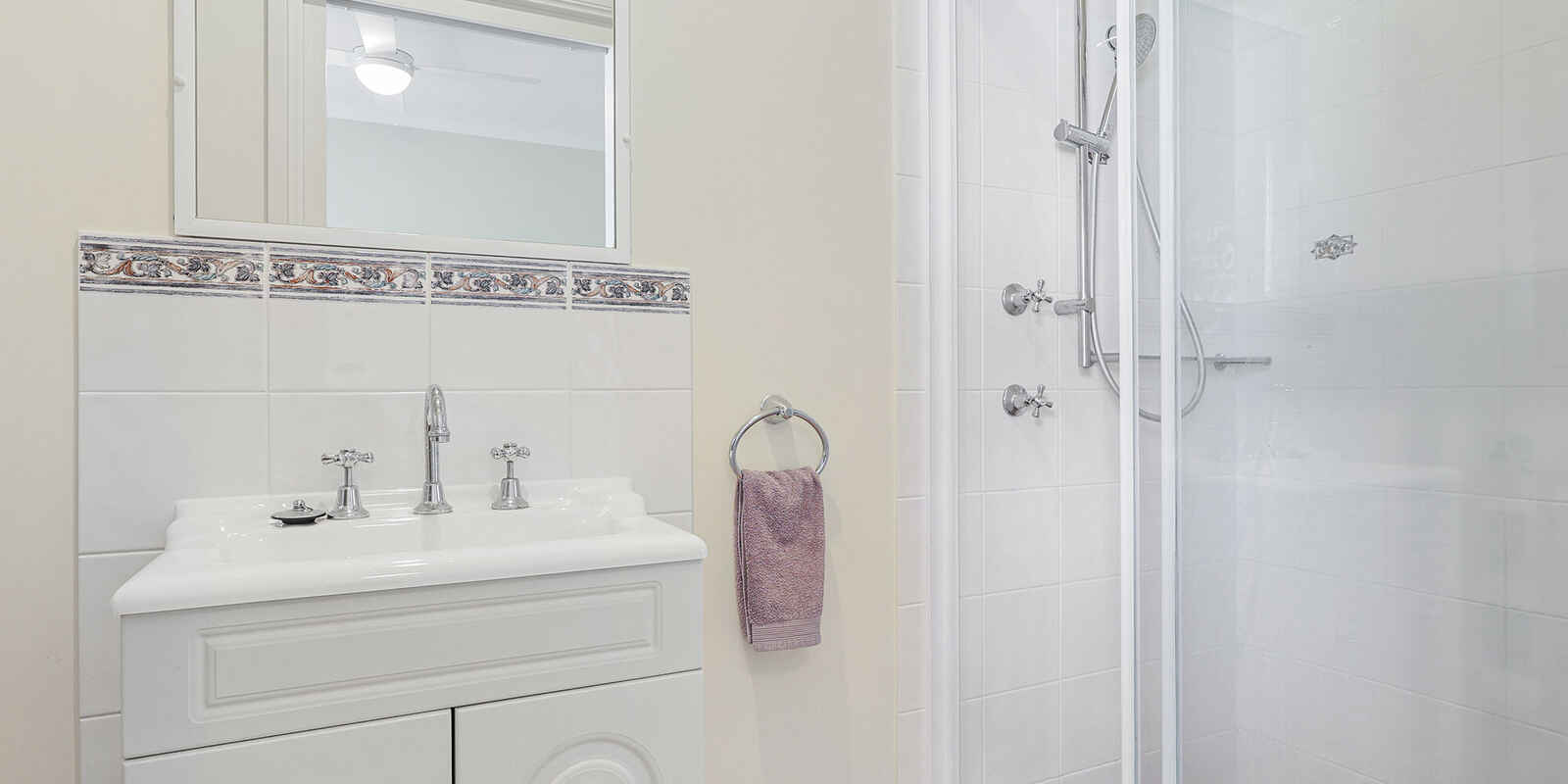 111 Werombi Road Grasmere 111 Werombi Road Grasmere