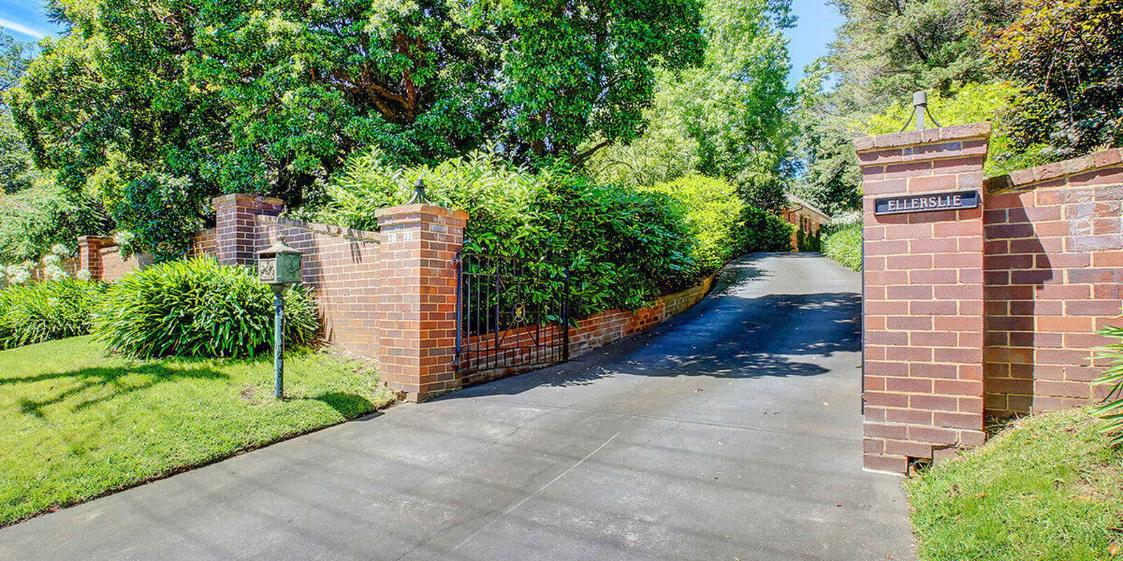 31-33 Robertson Road Moss Vale