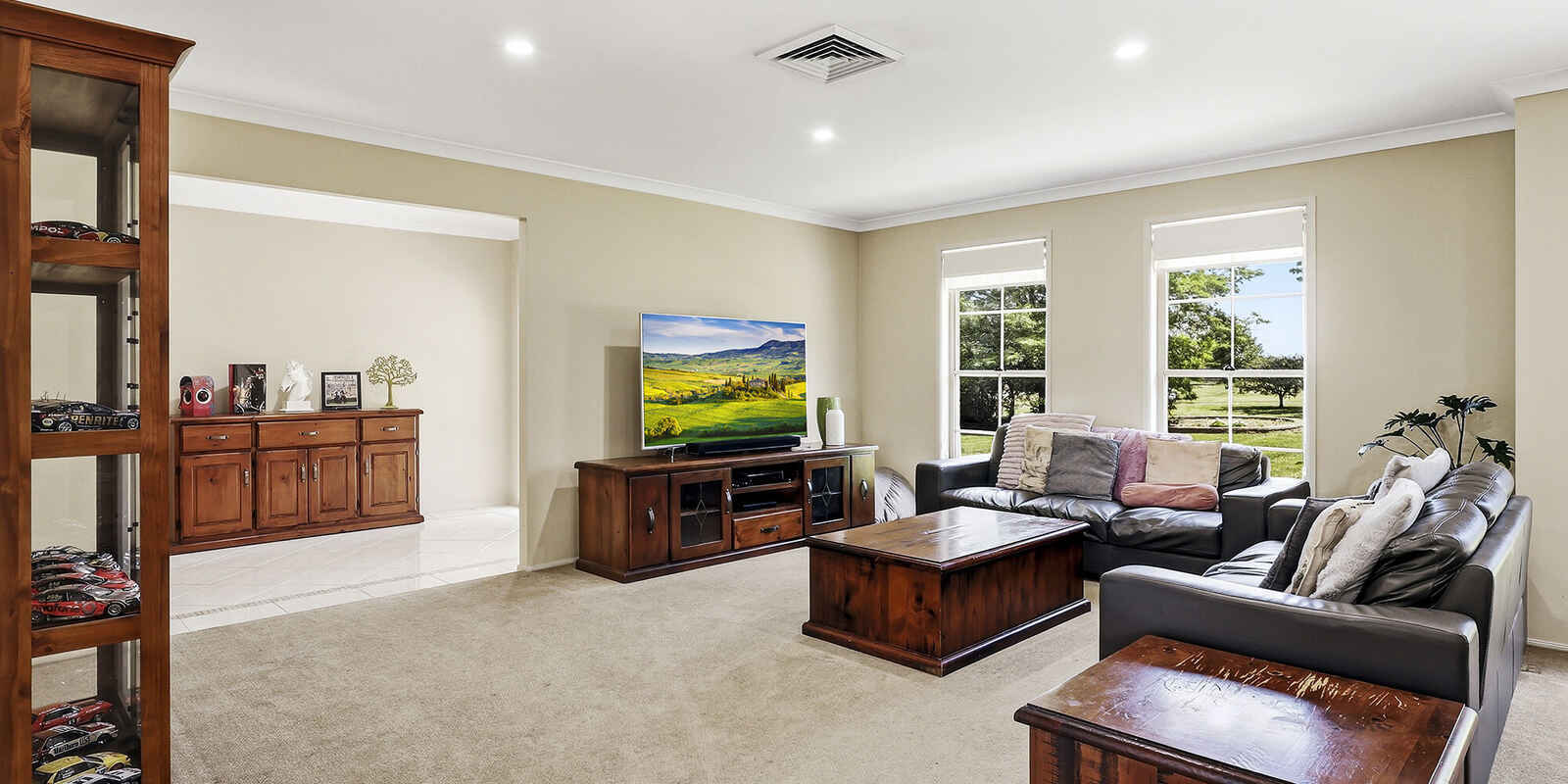 27 Woodside Drive Moss Vale