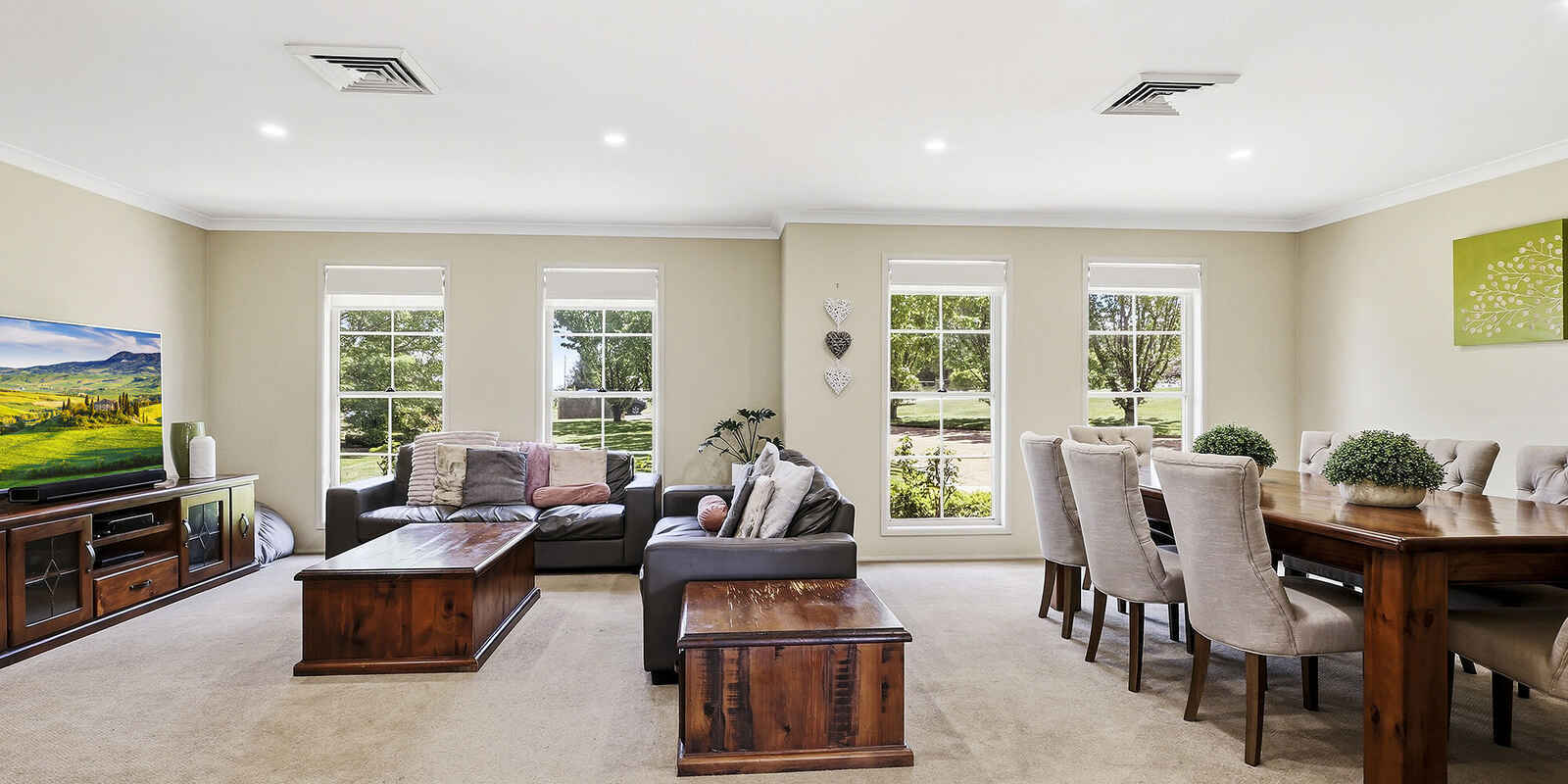 27 Woodside Drive Moss Vale